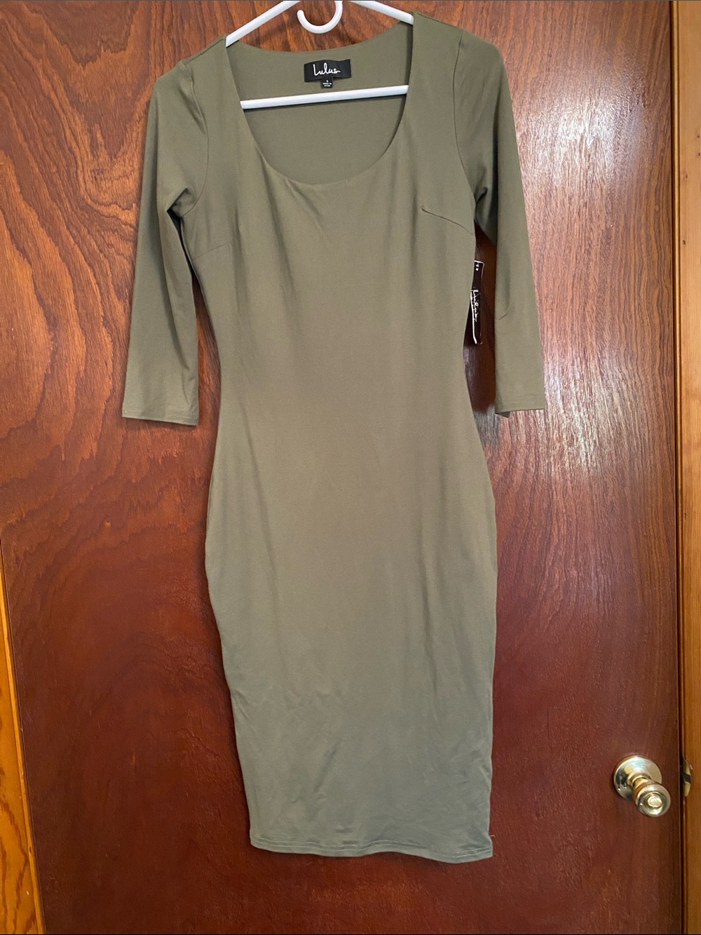 Lulus women’s size small dress